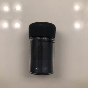 MAC Cosmetics Pigment in Later